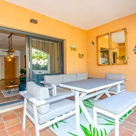 Jardines De Las Marinas Con Una Gran Terraza Apartamento